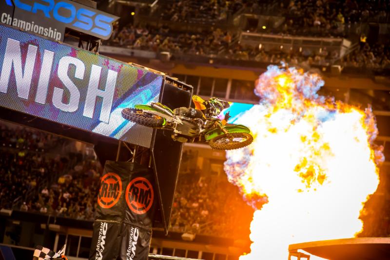 Martin Davalos wins