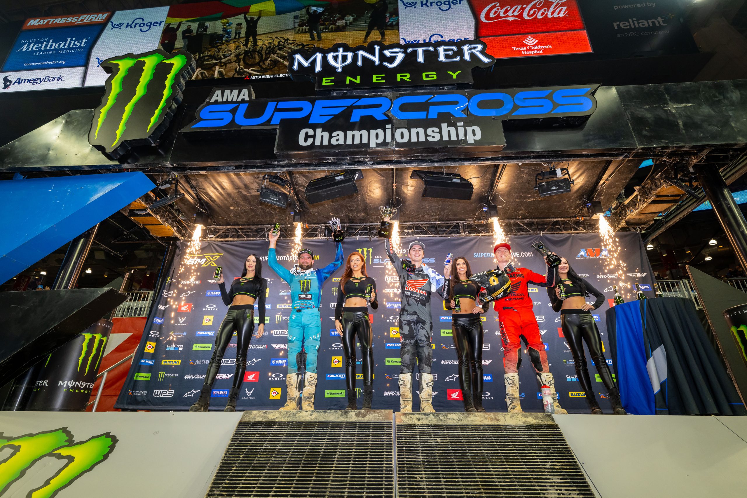 250 Podium