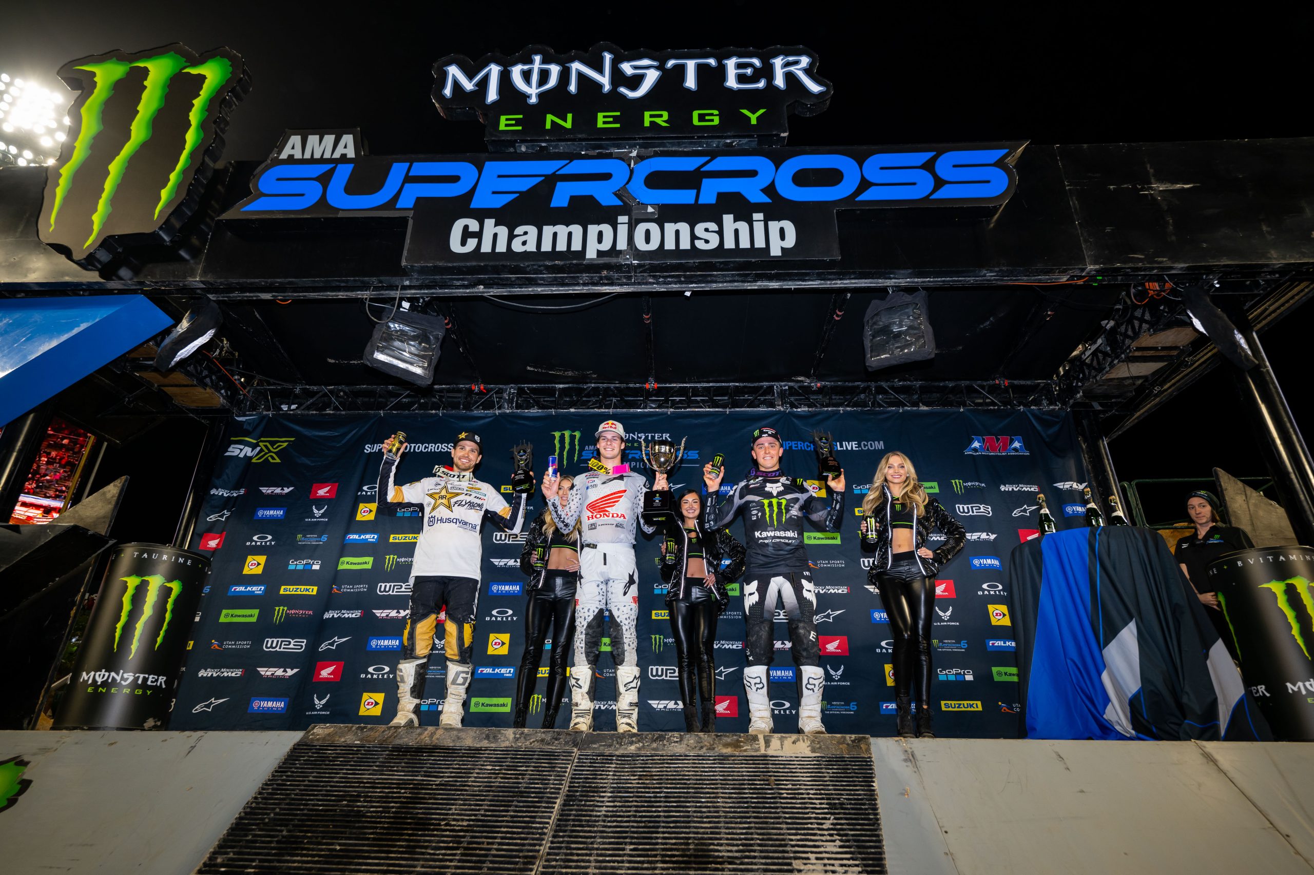 250 Podium