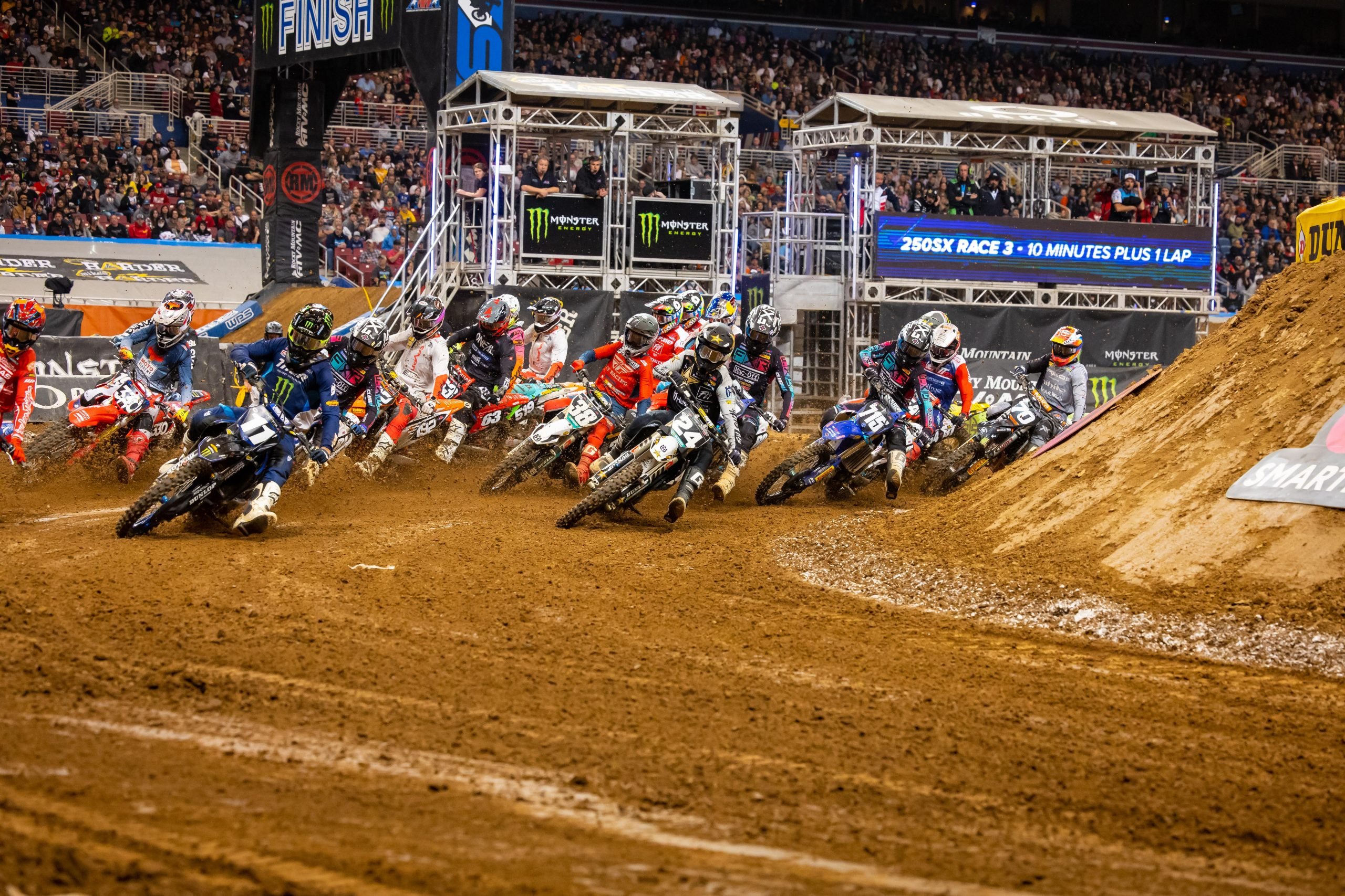 RJ Holeshot