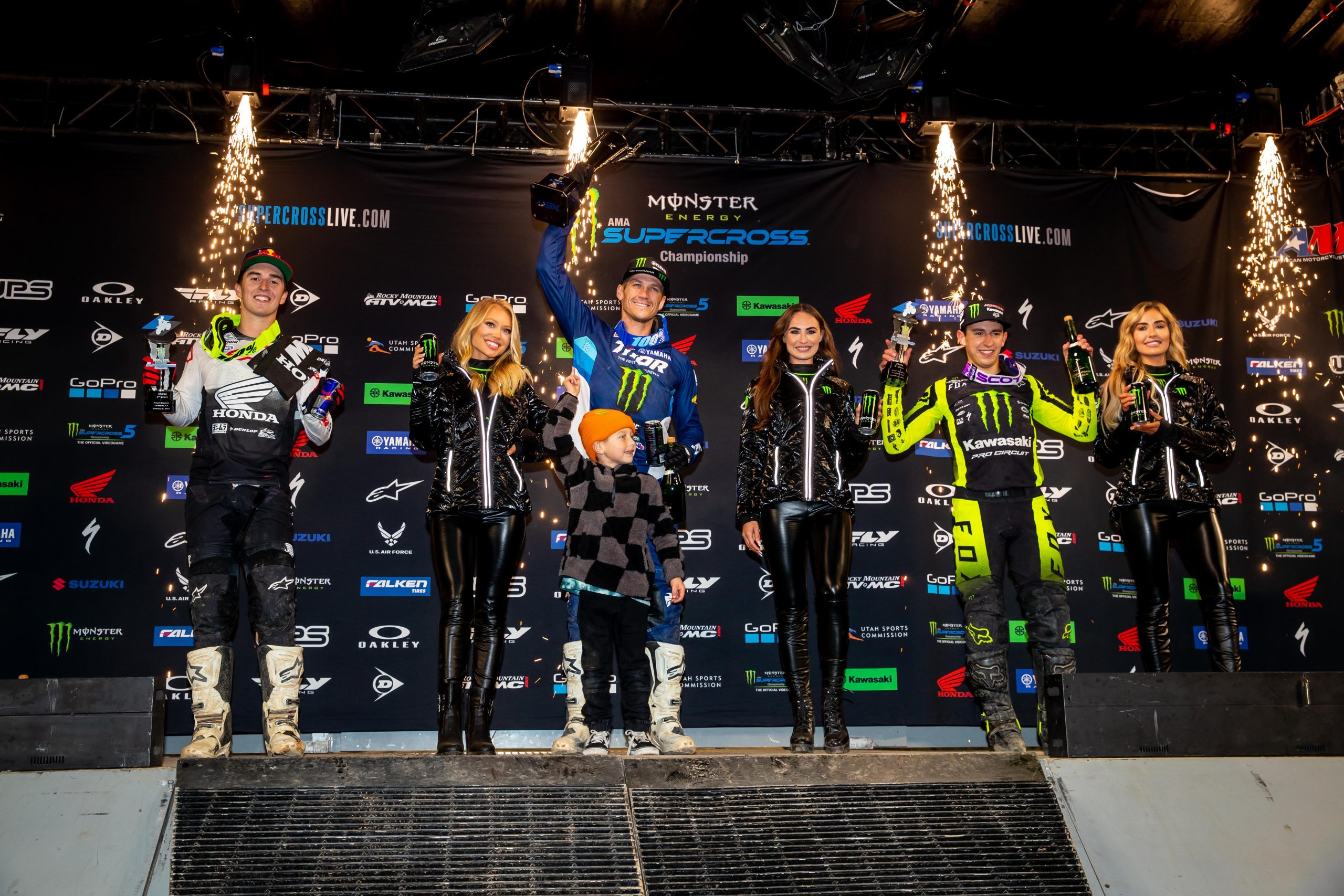 250 Podium