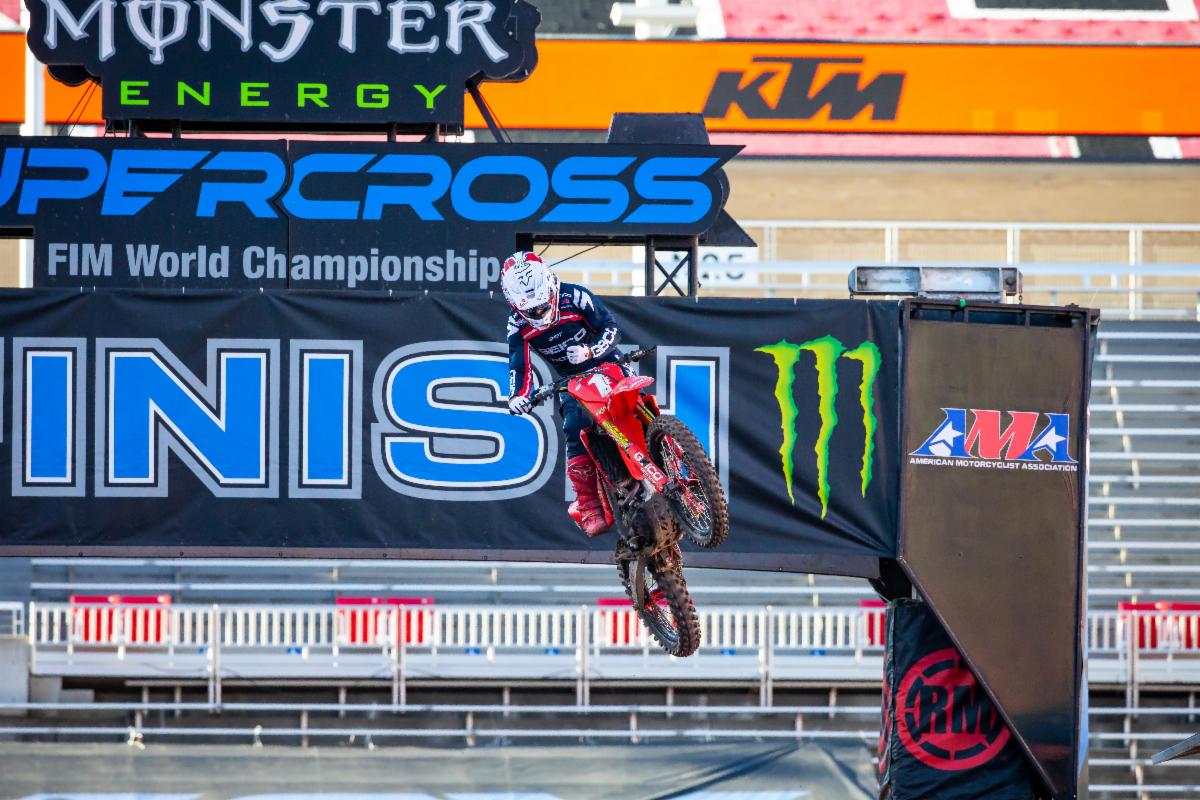 Chase Sexton second consecutive win.