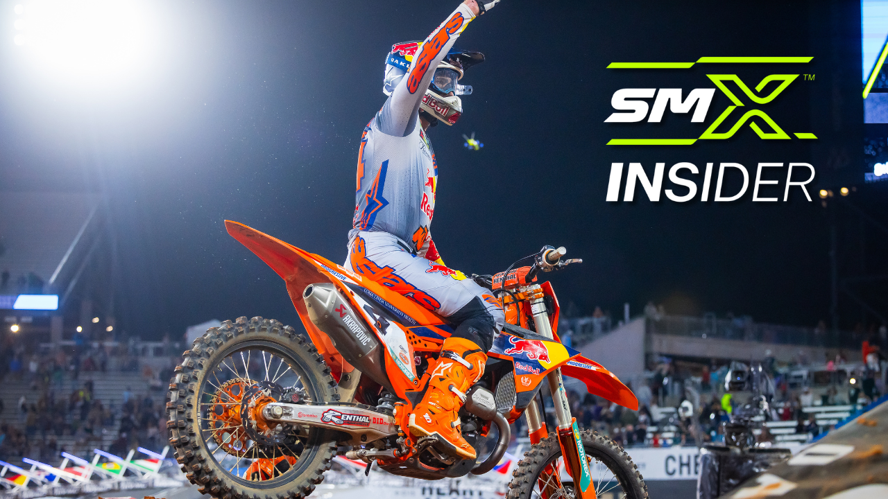 Chase Sexton celebration with SMX Insider logo