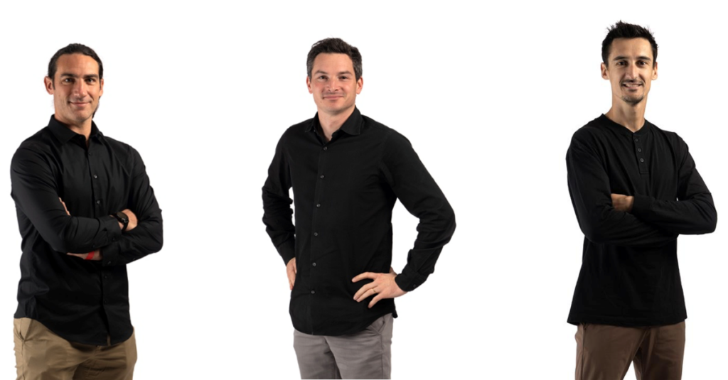 Sébastien Tortelli (left), Maxime Martin (center), and Marvin Musquin (right) anchor the French broadcast for the SMX Video Pass in 2026.